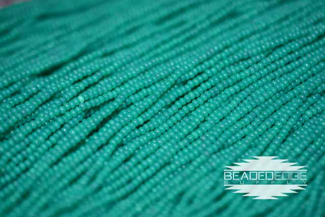 10/0 Emerald Opal | Seed Beads